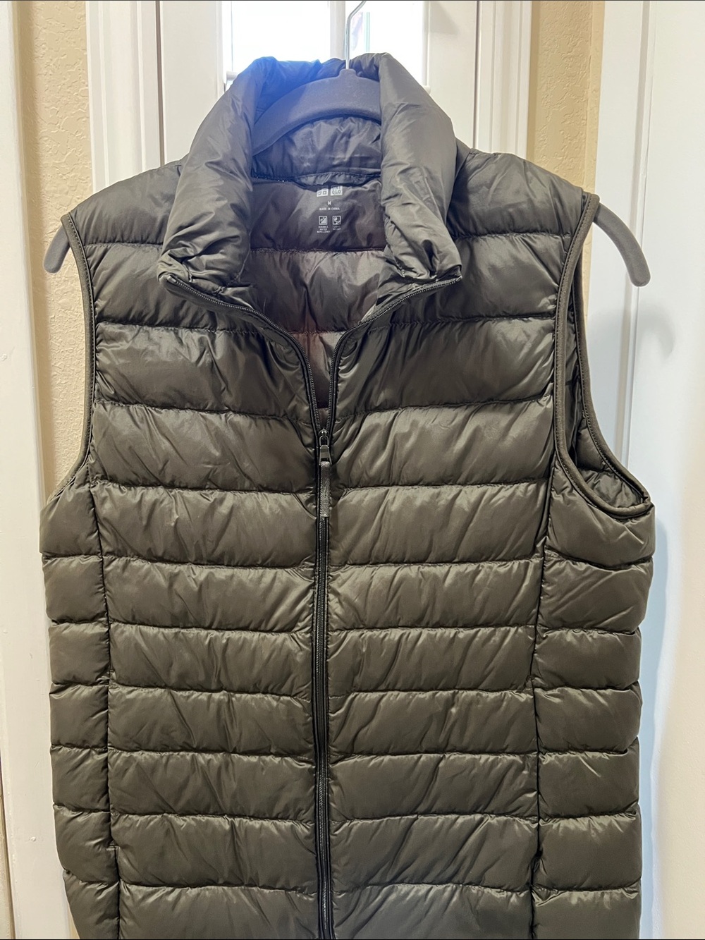 Uniqlo Women's Quilted Puffer Vest - Olive